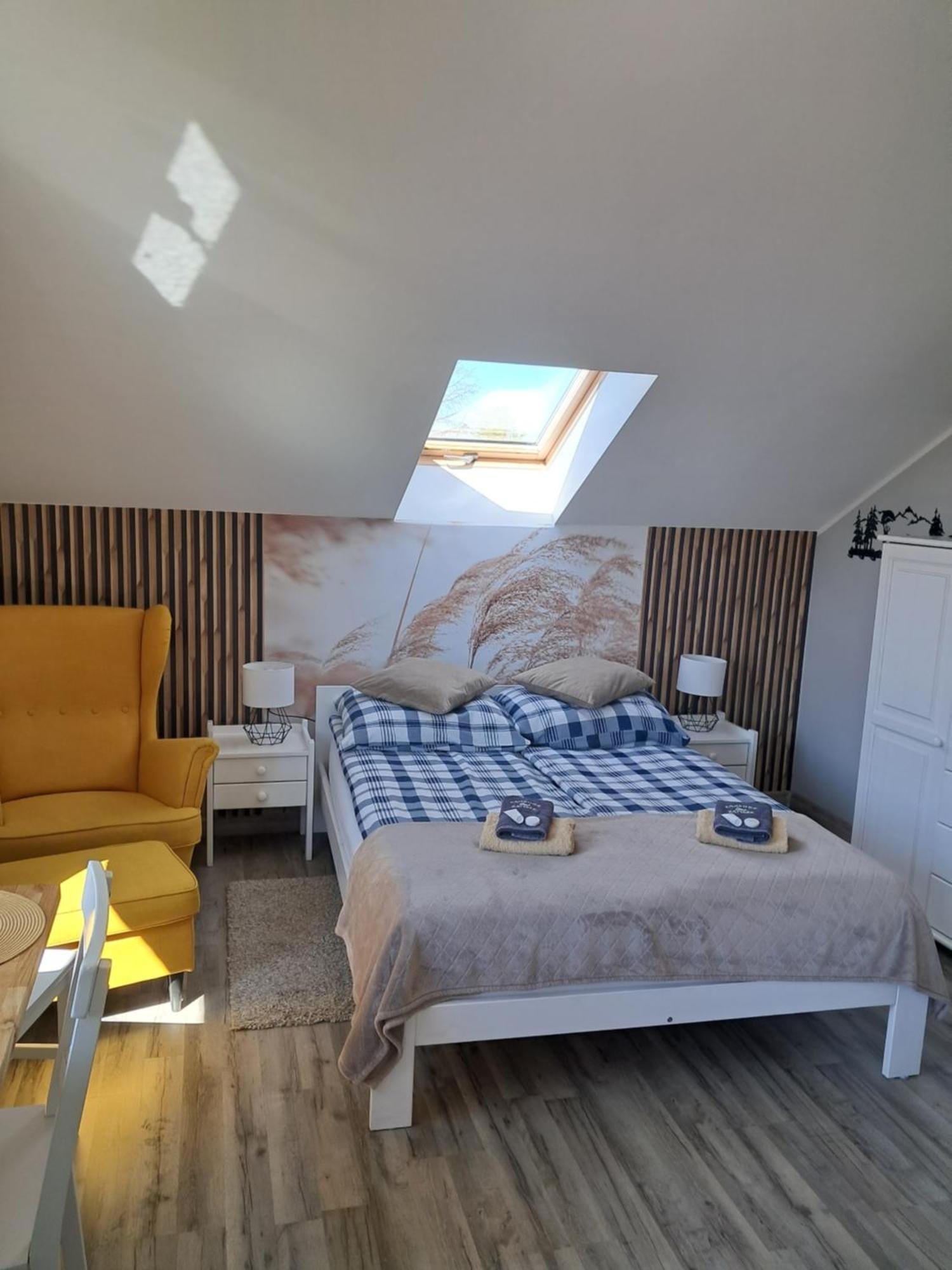 Appartement Zamkowe Zacisze à Czorsztyn Extérieur photo